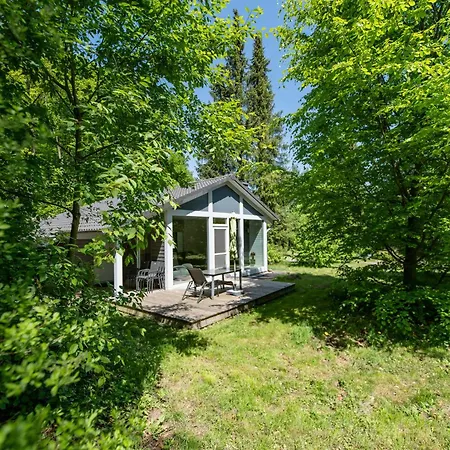 4 Personen Mit Sauna F0h4 *