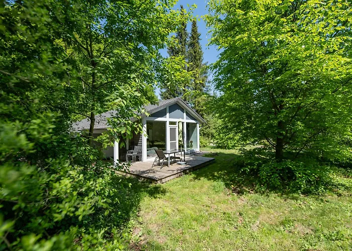 4 Personen Mit Sauna F0h4 *